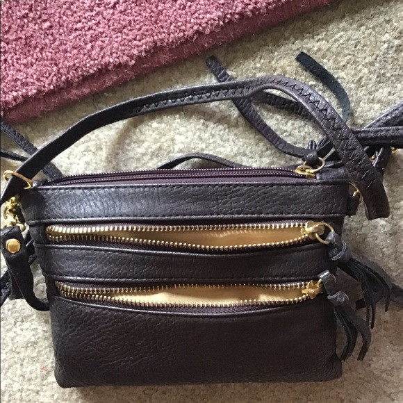 Crossbody bag faux leather 4 zipper compartments Outdoor event room for … - Picture 4 of 8